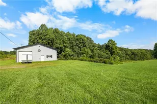 1849 Old Stage Rd, Yadkinville, NC 27055 - Photo 17