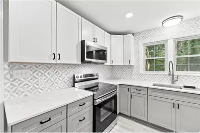 431 Dudley Street, Burlington, NC 27217 - Photo 13