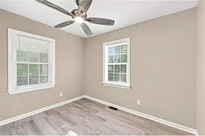 431 Dudley Street, Burlington, NC 27217 - Photo 3