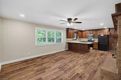 117 Buena Vista Avenue, High Point, NC 27265 - Photo 7