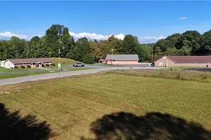 153 Veterans Dr, Pilot Mountain, NC 27041 - Photo 5