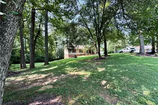 237 W Dodson Mill Rd, Pilot Mountain, NC 27041 - Photo 21