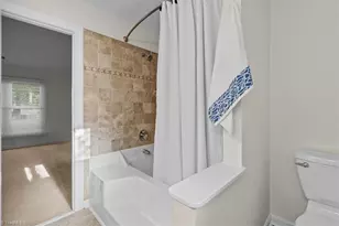 1802 Bull Run Ct, Greensboro, NC 27407 - Photo 17