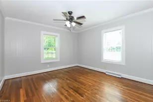 804 Graylyn Dr, High Point, NC 27263 - Photo 21