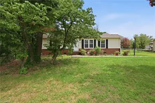 2915 Moser Rd, Greensboro, NC 27406 - Photo 3