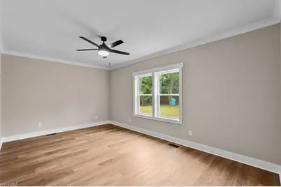1606 Youngs Mill Road, Greensboro, NC 27406 - Photo 15