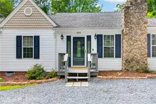944 Uwharrie St, Asheboro, NC 27203 - Photo 3