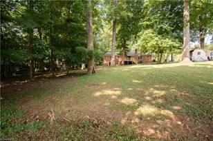1218 Foxfire Dr, Greensboro, NC 27410 - Photo 29