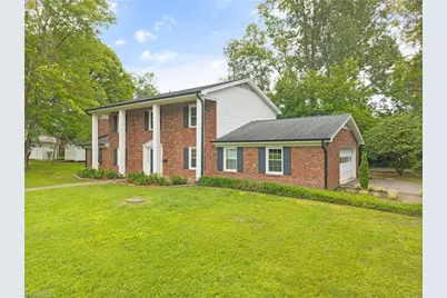 4986 Lombardy Lane, Winston-Salem, NC 27103 - Photo 3