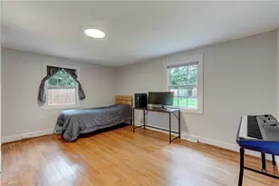 3920 Daye Dr, Greensboro, NC 27407 - Photo 23