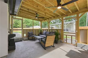 3920 Daye Dr, Greensboro, NC 27407 - Photo 25