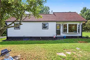 5075 Wilson View Dr, Archdale, NC 27263 - Photo 7