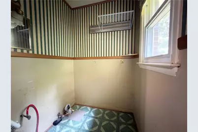 218 Delaware Avenue, Mount Airy, NC 27030 - Photo 17