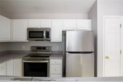 531 Scholastic Court, Winston-Salem, NC 27106 - Photo 9