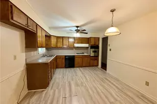5311 Bennington Dr, Greensboro, NC 27410 - Photo 11