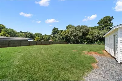 108 Nc Highway 62 W, Greensboro, NC 27406 - Photo 31