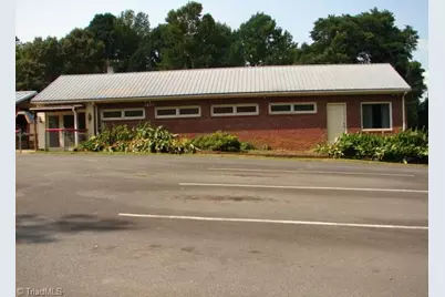1277 E Salisbury Street, Asheboro, NC 27203 - Photo 1