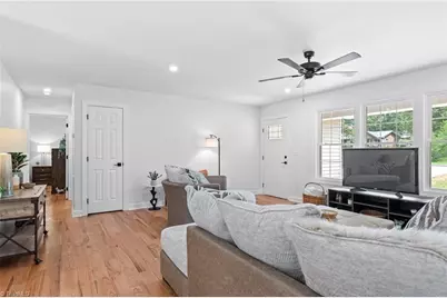 136 Williams Street, Boonville, NC 27011 - Photo 9