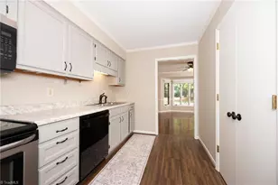 410 Ridgehaven Dr, Winston-Salem, NC 27104 - Photo 25