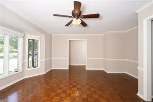 410 Ridgehaven Dr, Winston-Salem, NC 27104 - Photo 17