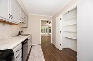 410 Ridgehaven Dr, Winston-Salem, NC 27104 - Photo 23
