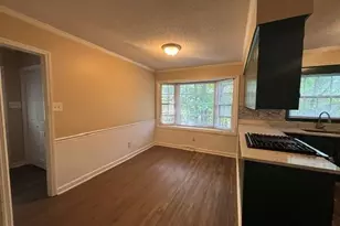 6717 W Friendly Ave, Greensboro, NC 27410 - Photo 7