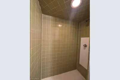 6717 W Friendly Avenue, Greensboro, NC 27410 - Photo 17