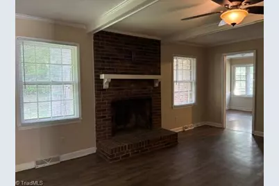 6717 W Friendly Avenue, Greensboro, NC 27410 - Photo 5