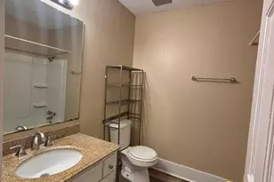6717 W Friendly Ave, Greensboro, NC 27410 - Photo 23