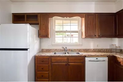 2637 Windy Crossing, Winston-Salem, NC 27127 - Photo 3
