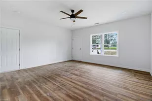 1019 Duggins St, Kernersville, NC 27284 - Photo 3