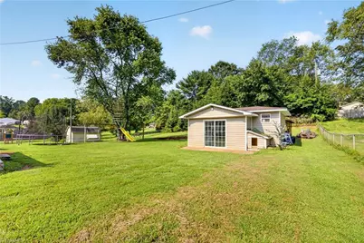 202 Harvest Drive, King, NC 27021 - Photo 17