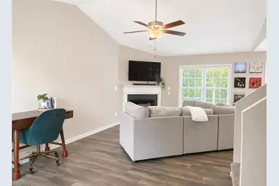 536 Evergreen Trail, Thomasville, NC 27360 - Photo 3