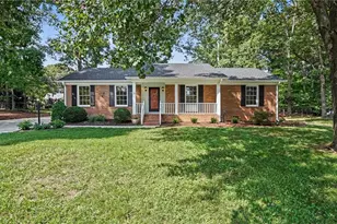 11 Sedley Ct, Greensboro, NC 27455 - Photo 3