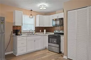 5006 Woodsboro Ln, Winston-Salem, NC 27105 - Photo 15