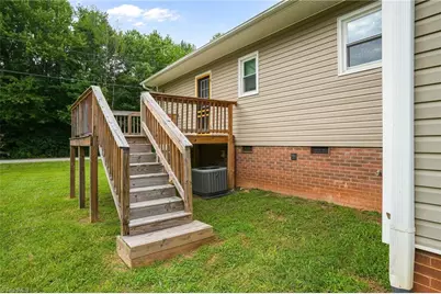 5006 Woodsboro Lane, Winston-Salem, NC 27105 - Photo 33