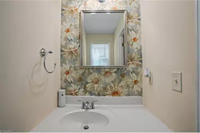 5006 Woodsboro Lane, Winston-Salem, NC 27105 - Photo 17