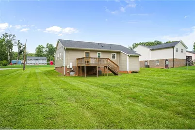 5006 Woodsboro Lane, Winston-Salem, NC 27105 - Photo 39