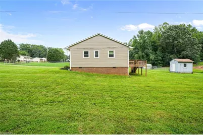 5006 Woodsboro Lane, Winston-Salem, NC 27105 - Photo 35