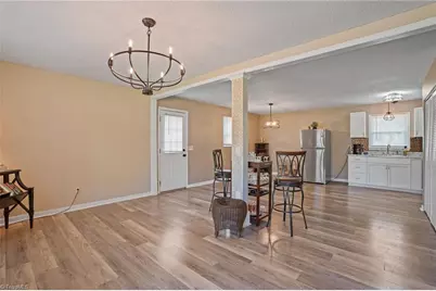 5006 Woodsboro Lane, Winston-Salem, NC 27105 - Photo 9
