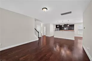 1913 Glenkirk Dr, Burlington, NC 27215 - Photo 15