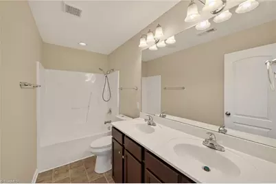 1913 Glenkirk Drive, Burlington, NC 27215 - Photo 31