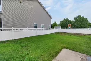 1913 Glenkirk Dr, Burlington, NC 27215 - Photo 39