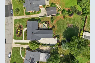 2807 Northampton Drive, Greensboro, NC 27408 - Photo 49