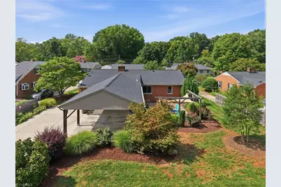 2807 Northampton Drive, Greensboro, NC 27408 - Photo 39