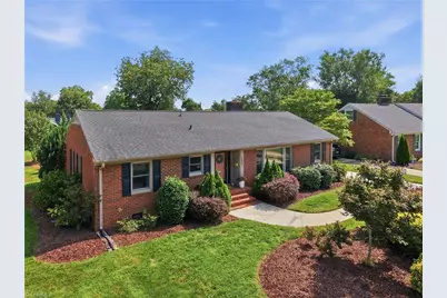 2807 Northampton Drive, Greensboro, NC 27408 - Photo 37