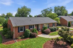 2807 Northampton Dr, Greensboro, NC 27408 - Photo 37