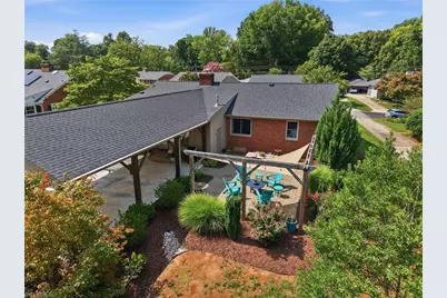 2807 Northampton Drive, Greensboro, NC 27408 - Photo 41