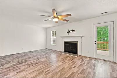 2424 Cottage Place, Greensboro, NC 27455 - Photo 3