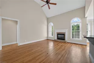 3926 Kincade Dr, Burlington, NC 27215 - Photo 9